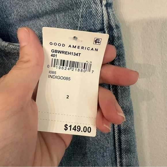 Good American Good Boy Vintage Inspired Distressed Jeans Size 2, 26 NWT - Picture 7 of 13